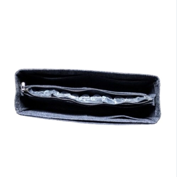 ✨HP✨Felt Insert Organizer for Handbags - Picture 6 of 15
